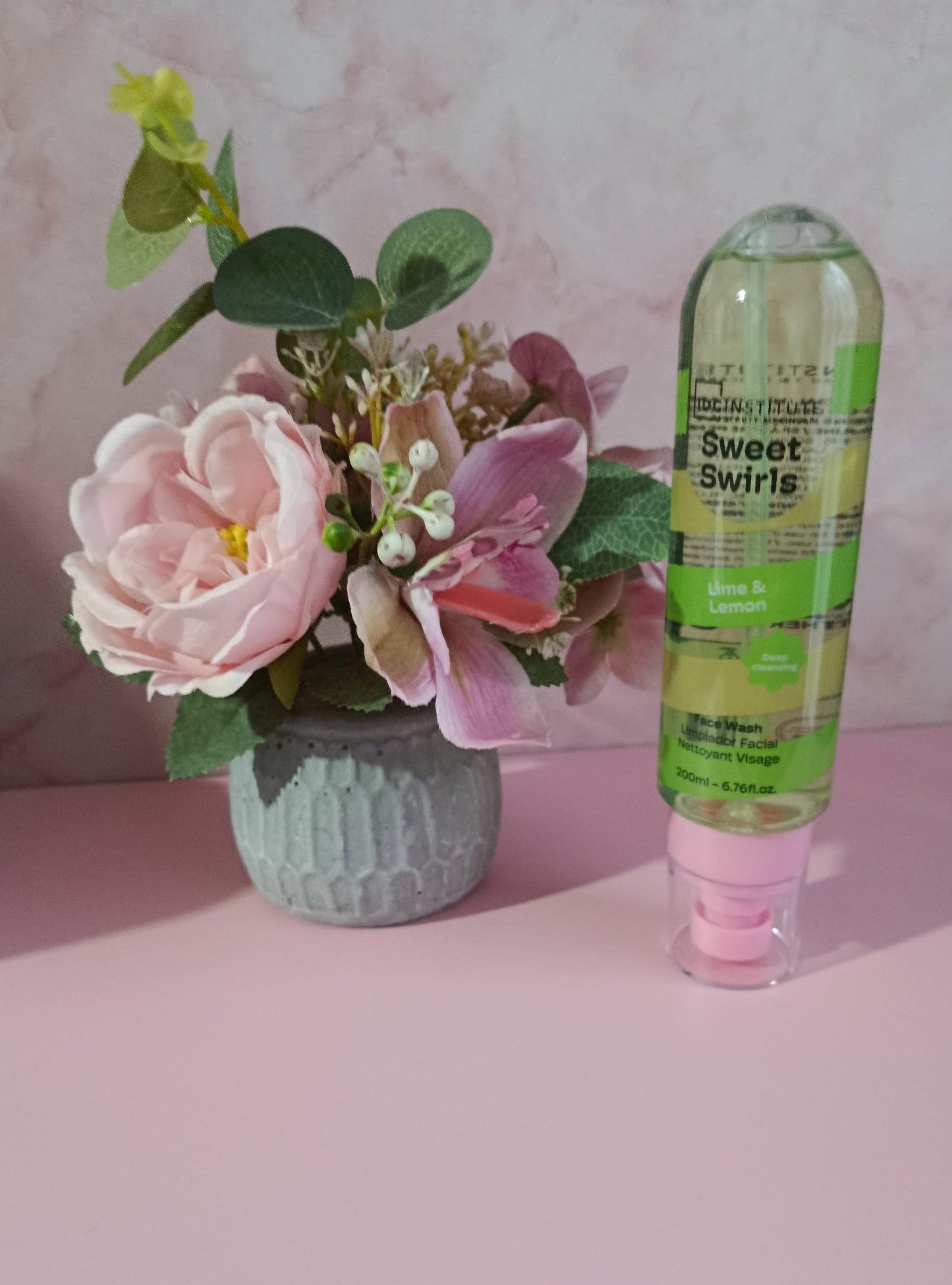 Nettoyant visage Sweet Swirls - Pineapple & Strawberry