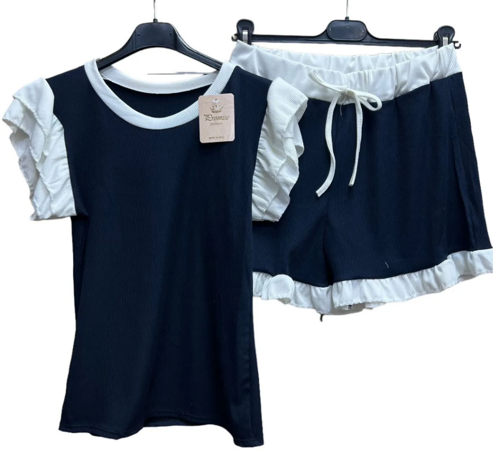 Ensemble short Lydie