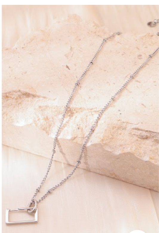 Collier chaîne argentée