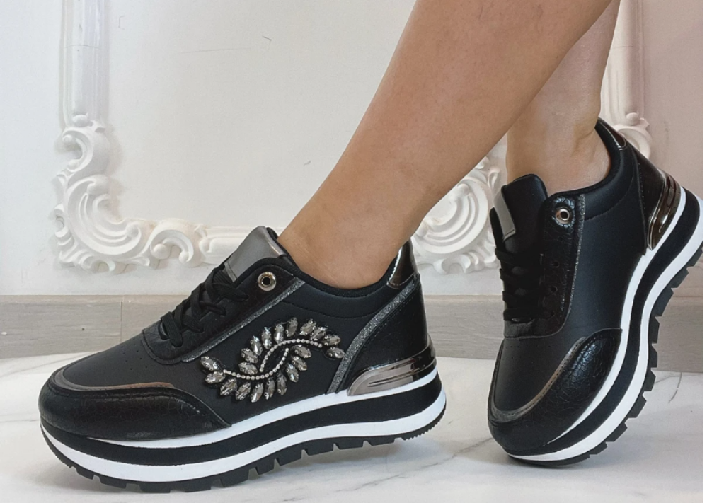 baskets semelles epaisse et strass