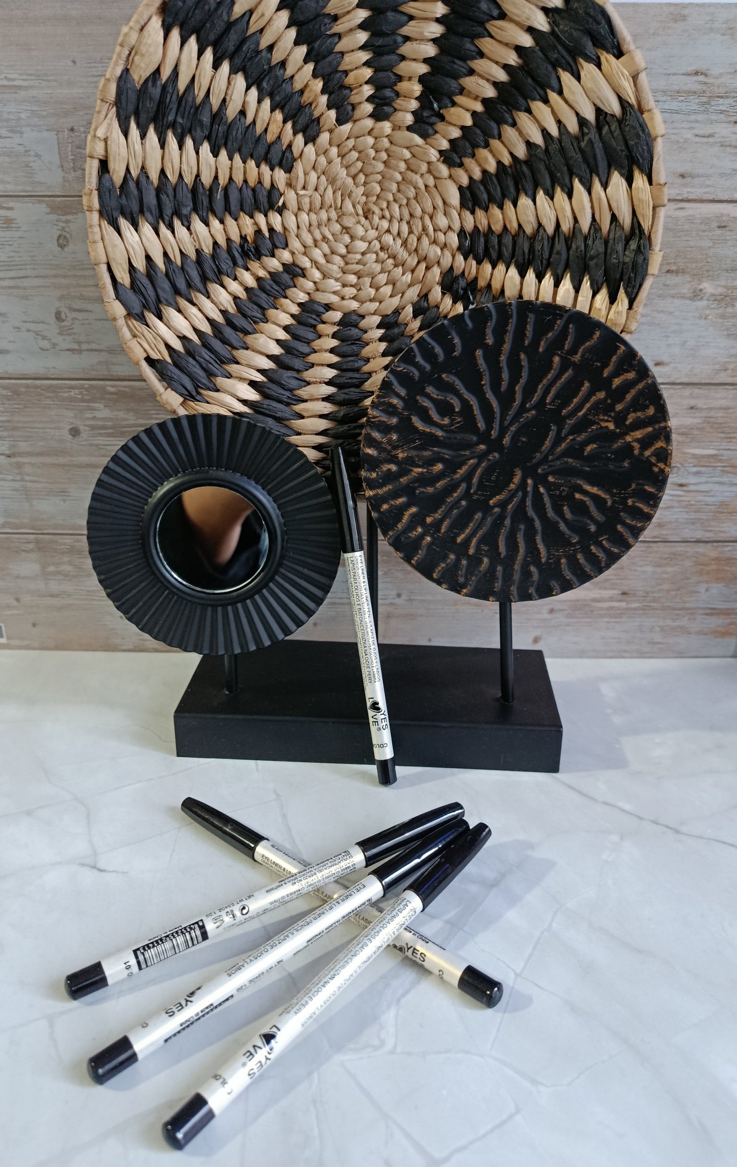 Crayon noir Yes i love