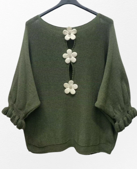 Pull Bouton En Forme De Fleur Au Dos