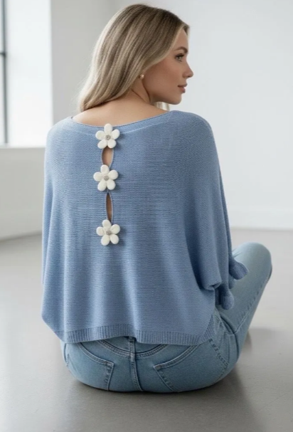 Pull Bouton En Forme De Fleur Au Dos