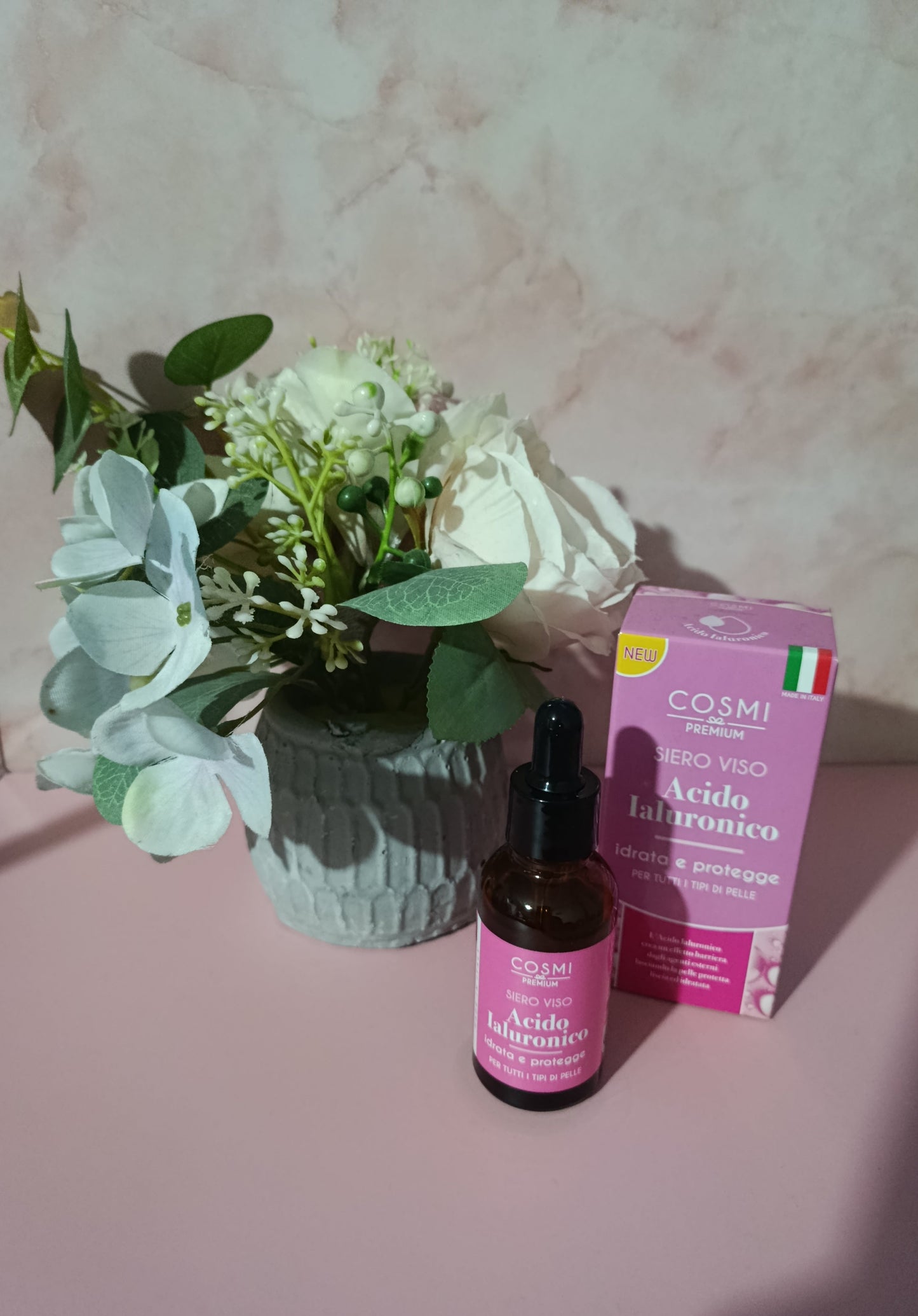 SERUM VISAGE A L'ACIDE HYALURONIQUE