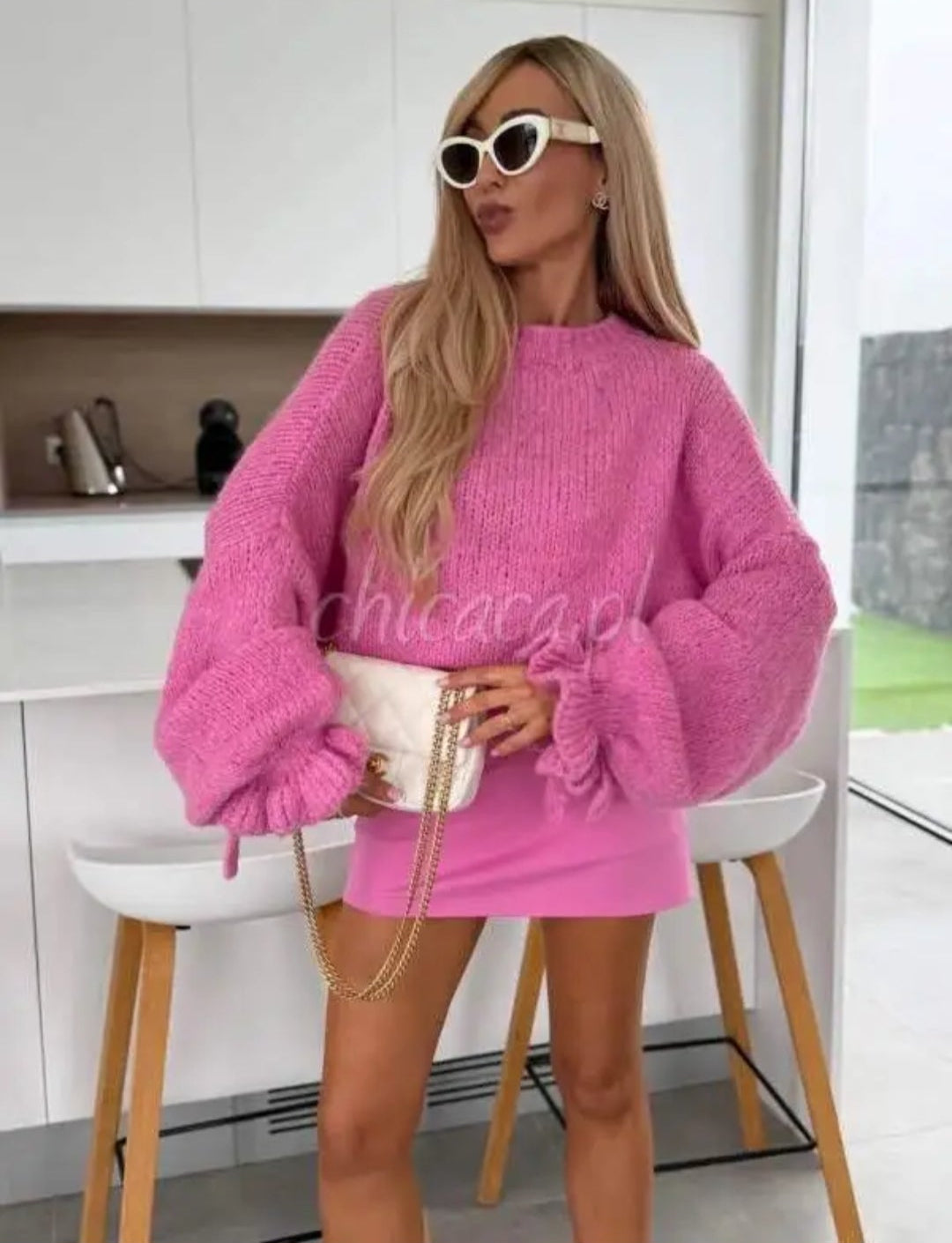 Pull avec manches noeuds