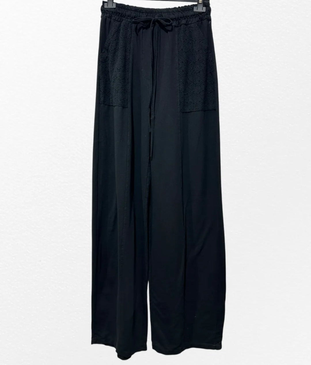 Pantalon dentelle fluide